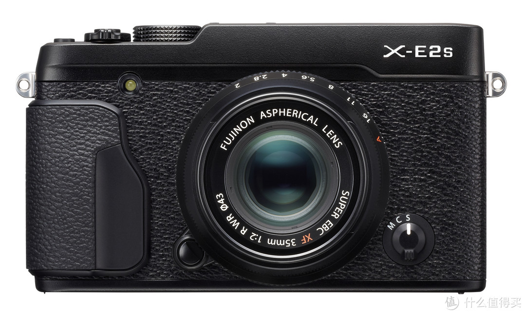 X系列新品登场：FUJIFILM 富士 X70便携数码相机/X-E2s 微单相机 国内开售