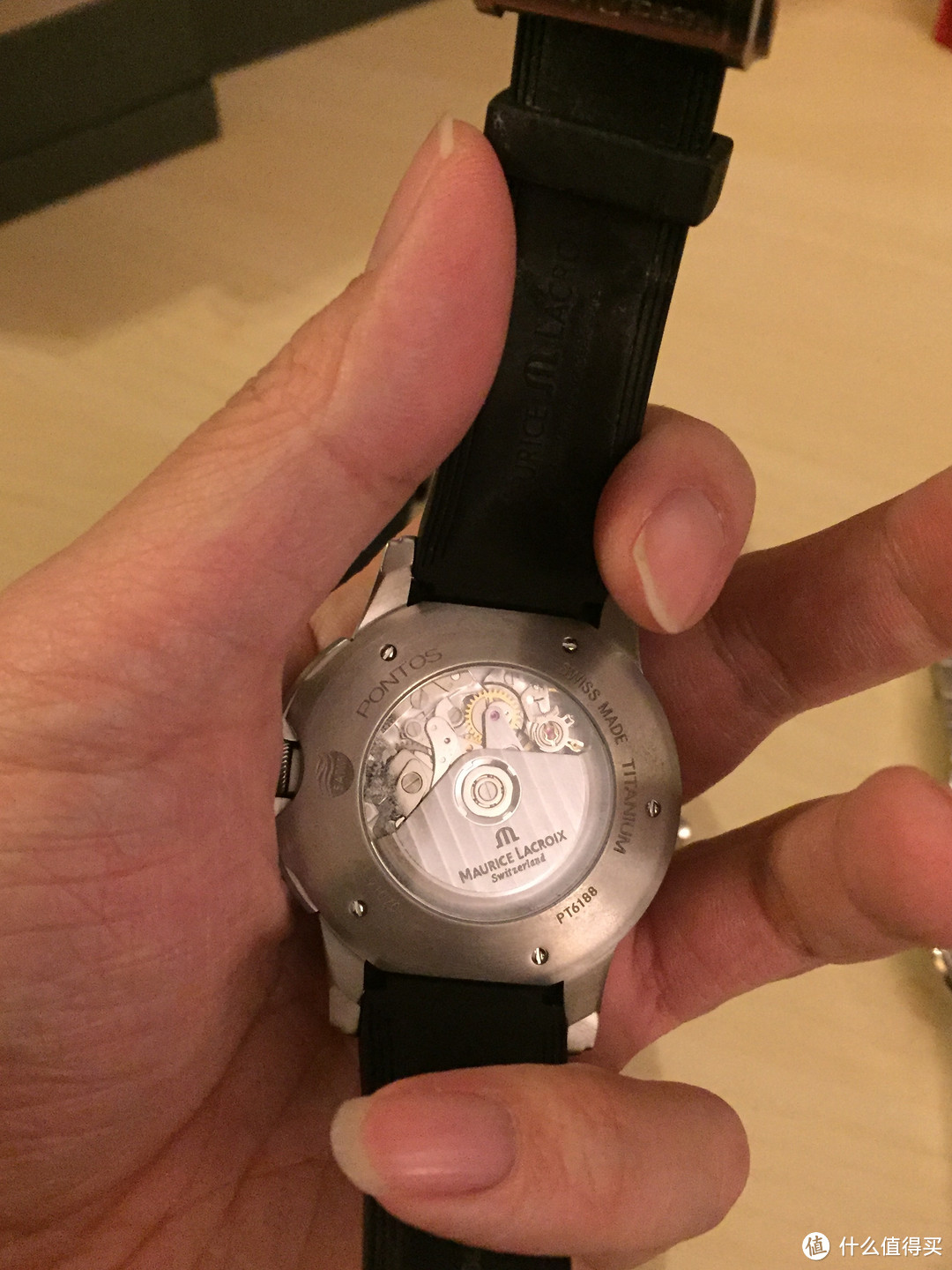 星条旗飘扬，晒晒这一年陪伴我的四只表：MOTO360，天梭经典系列，萧邦经典赛车系列, 艾美奔涛系列