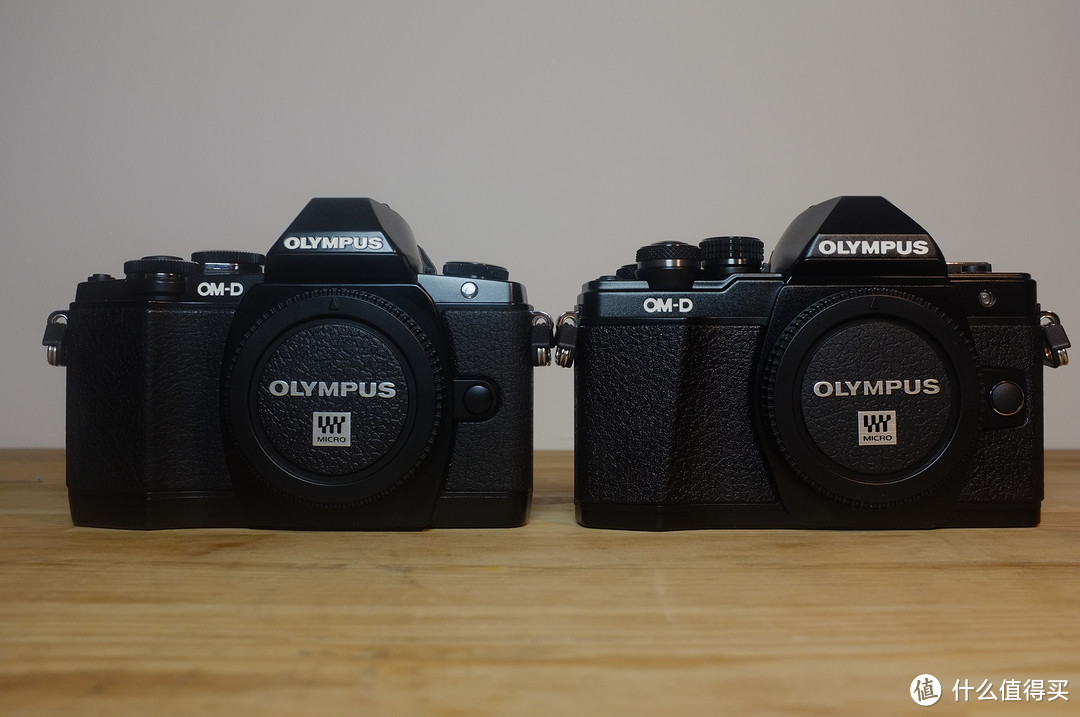 OLYMPUS 奥林巴斯 OMD EM10 Mark II 开箱 与一代简单对比