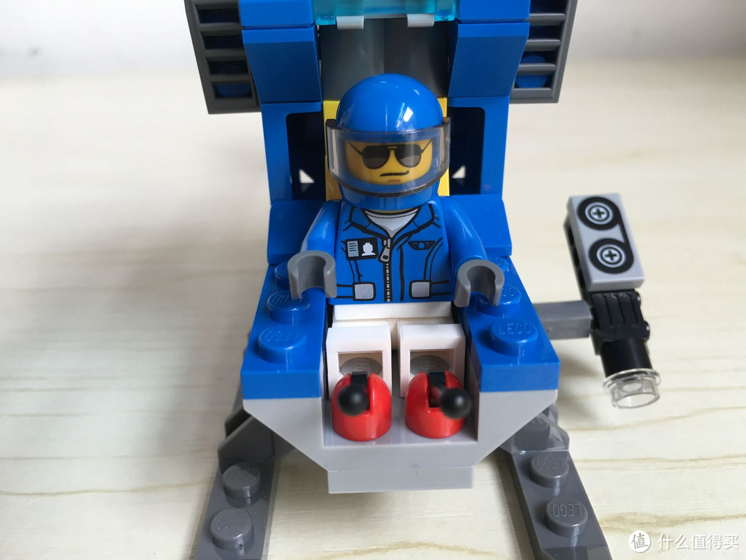 LEGO 乐高 CITY城市系列玩具的 飞行员