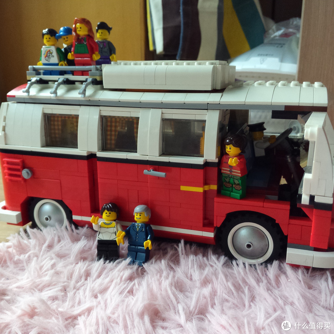 开着野营车野去吧—LEGO 乐高 Creator系列 大众 T1 大篷车 10220