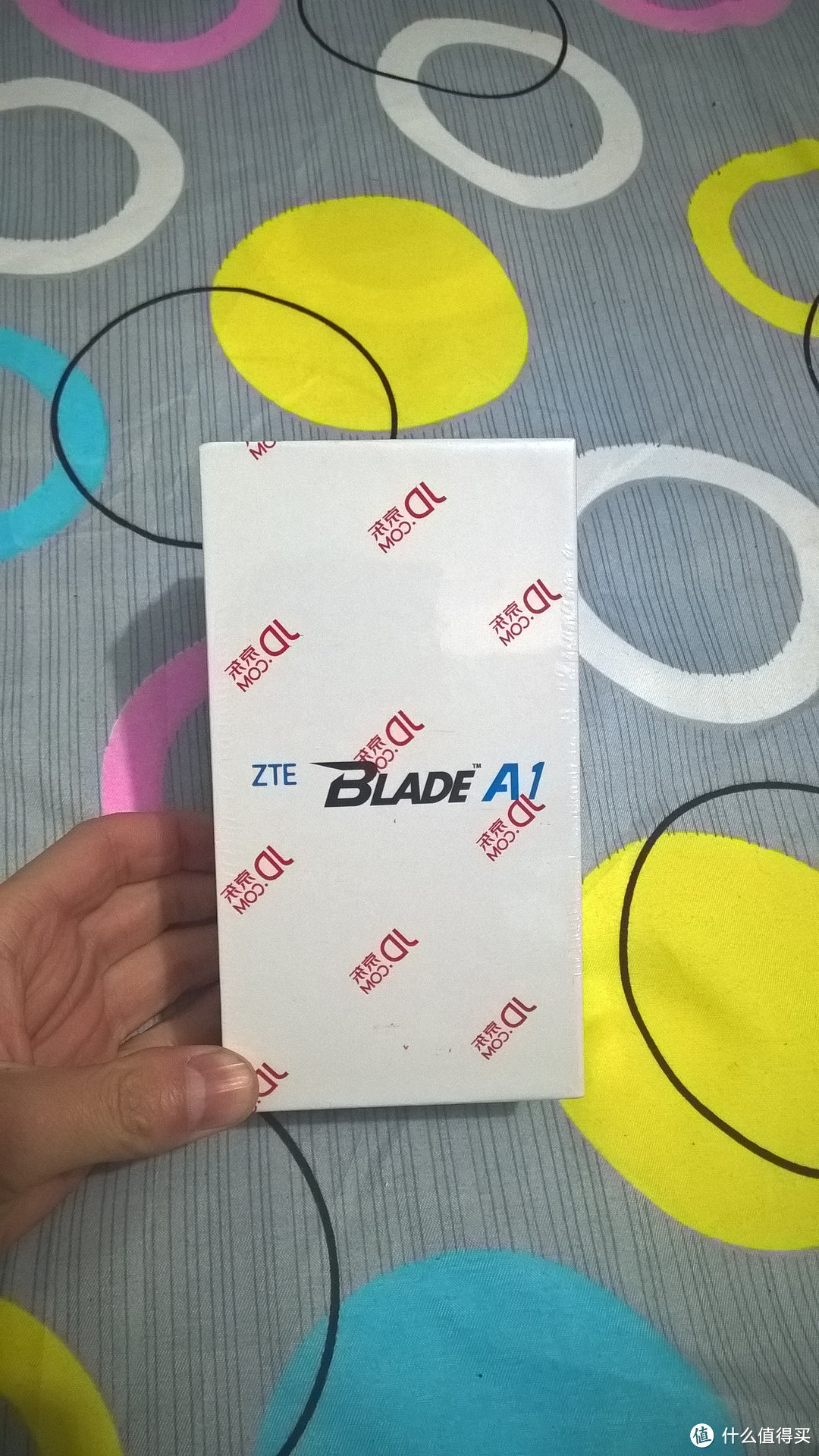 撕裂市场价格的刀锋——599元的国民指纹机ZTE Blade A1