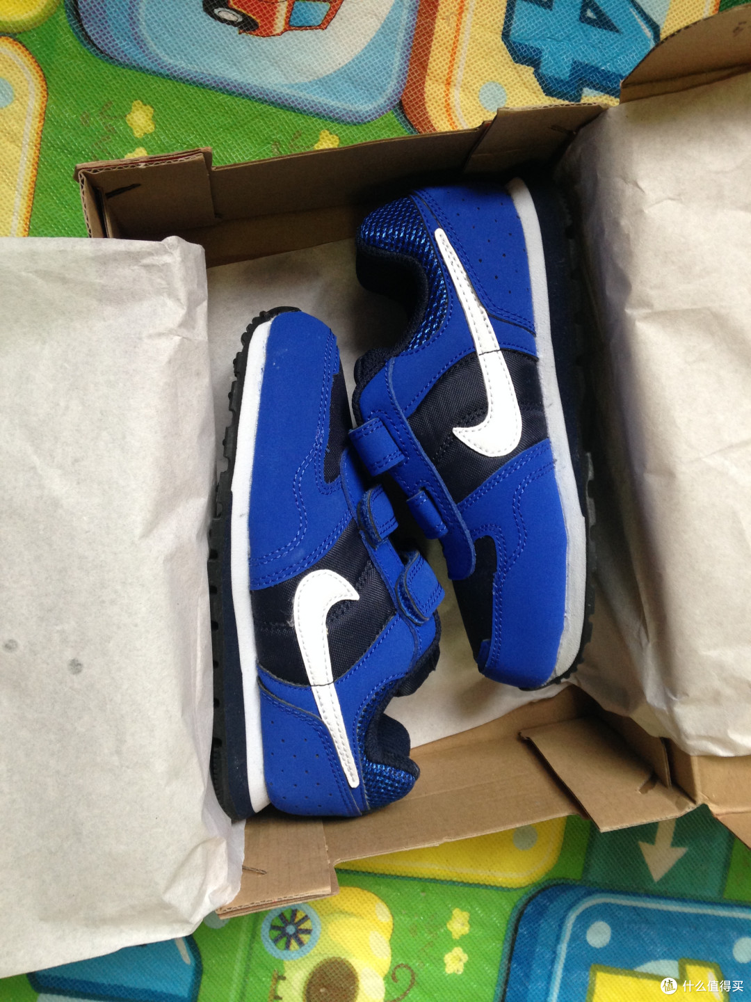 已经记不清这是买的第几双童鞋——德亚入手Nike MD Runner TDV