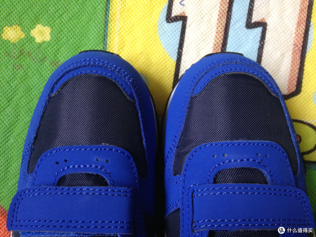 已经记不清这是买的第几双童鞋——德亚入手Nike MD Runner TDV
