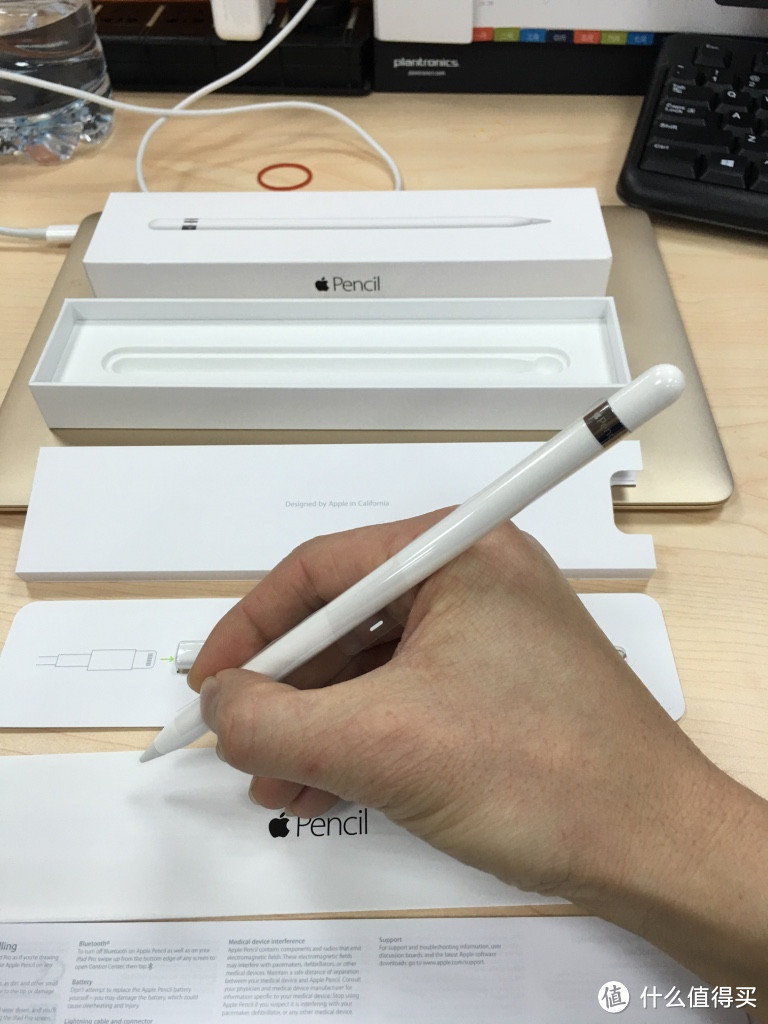 一周年结婚纪念日，替老婆买礼物送自己：Apple 苹果 Pencil for iPad Pro 触控笔 开箱