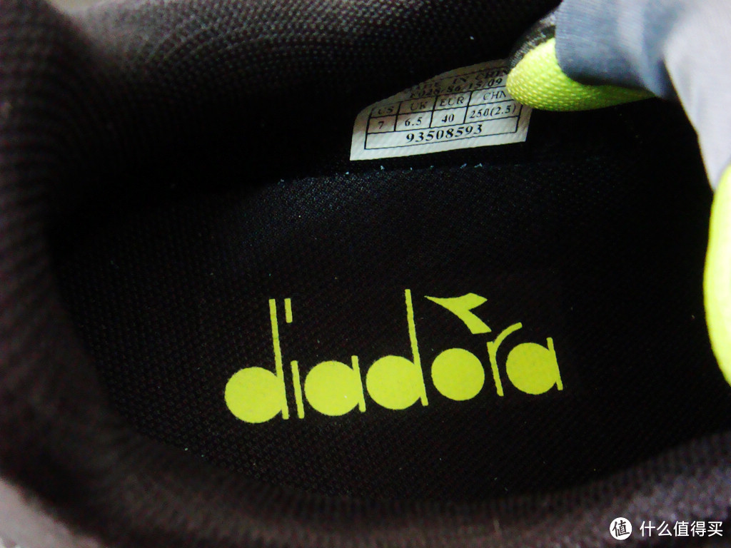 只是情怀——Diadora 复古跑鞋