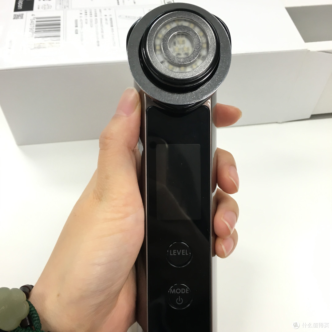 失恋：修炼成为更好的自己——YA-MAN 雅萌 RF-10t 美容仪