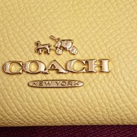 疯狂的剁手之coach篇 篇二：工厂店围巾，钱包，男士手提包，清仓大甩卖，买不了吃亏买不了上当