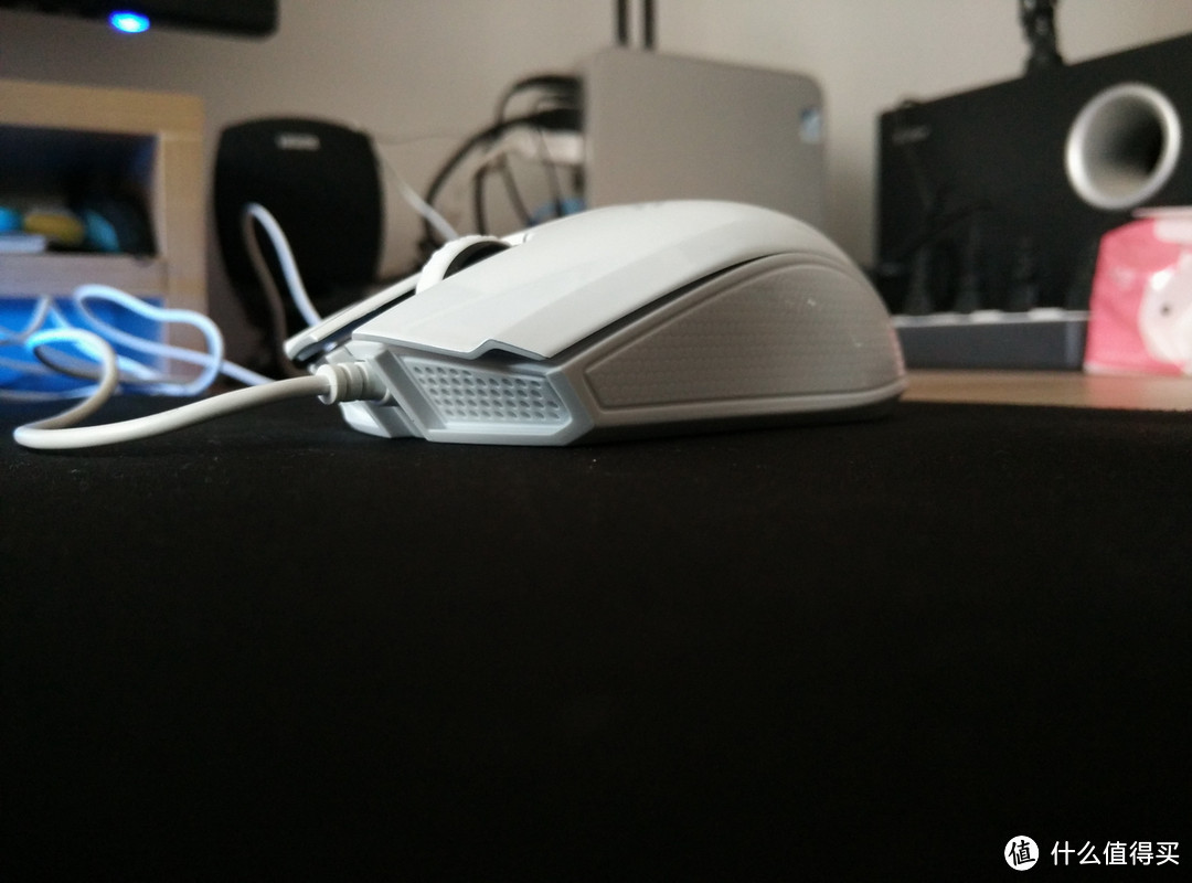 Razer 雷蛇 地狱狂蛇ABYSSUS 2014白色版 游戏鼠标开箱晒单