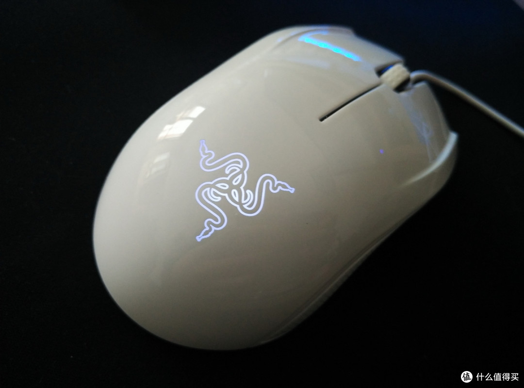 Razer 雷蛇 地狱狂蛇ABYSSUS 2014白色版 游戏鼠标开箱晒单