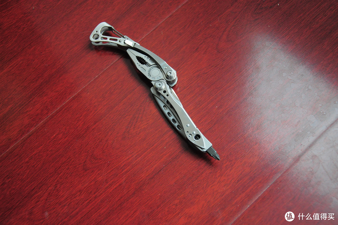 Leatherman 莱泽曼 Skeletool  白少侠 组合工具钳 简单开箱