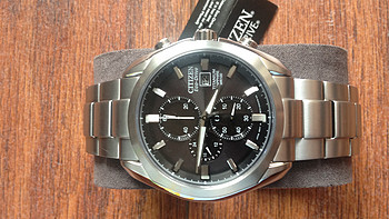 海淘第一块手表——西铁城 CA0020-56E 光动能 三眼计时表