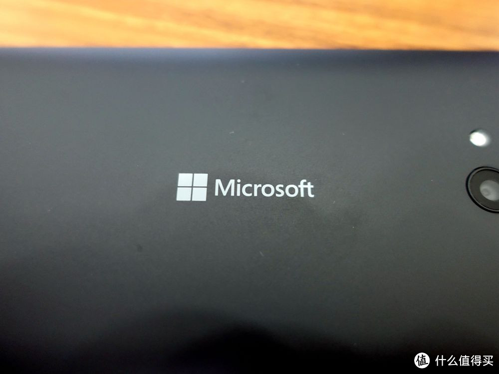 Windows 入门机 Microsoft Lumia 640 AT&T版 开箱组图、升级 Windws 10 及解锁过程