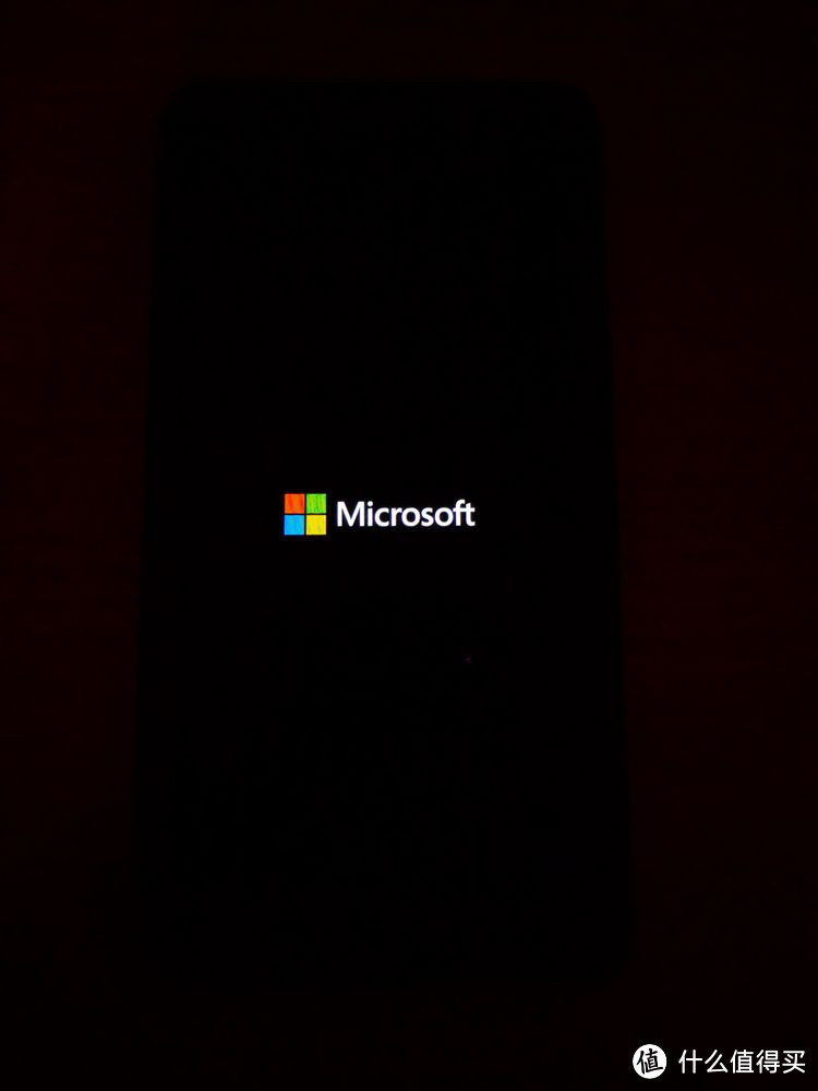 Windows 入门机 Microsoft Lumia 640 AT&T版 开箱组图、升级 Windws 10 及解锁过程