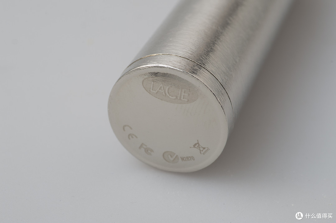 可能是目前世界上最坚固的优盘:LaCie 莱斯 XtremKey 32G 开箱简评