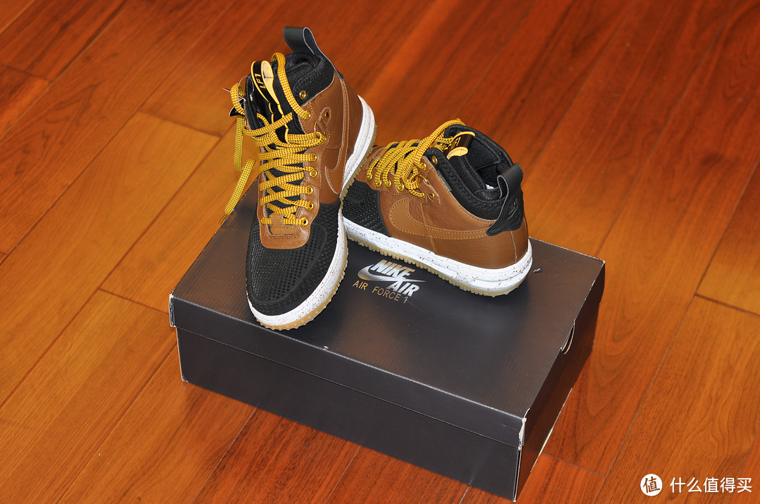 跨界户外鞋：Nike 耐克 Lunar  Force 1 DUCKBOOT 运动鞋 开箱
