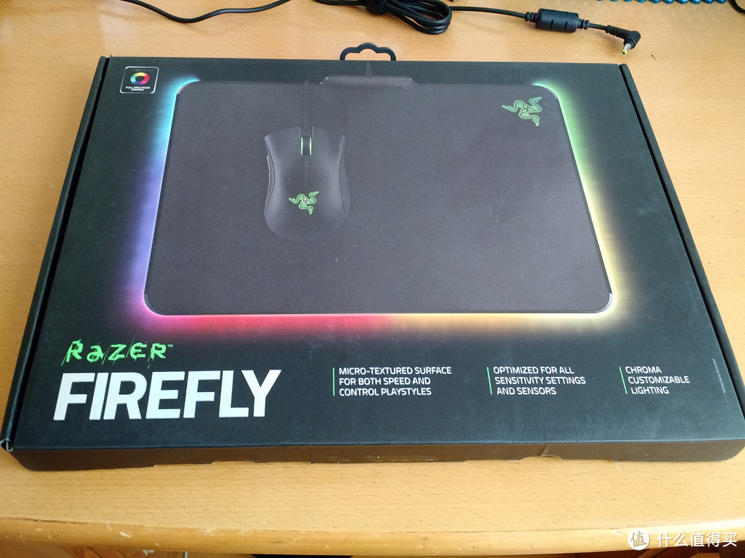 当鼠标垫邂逅LED：Razer 雷蛇 Firefly 烈焰神虫 幻彩鼠标垫