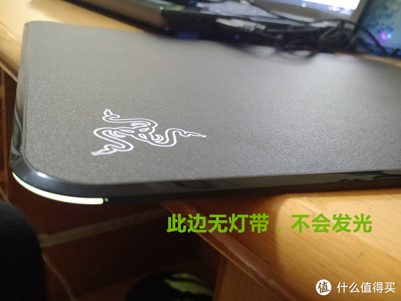 当鼠标垫邂逅LED：Razer 雷蛇 Firefly 烈焰神虫 幻彩鼠标垫