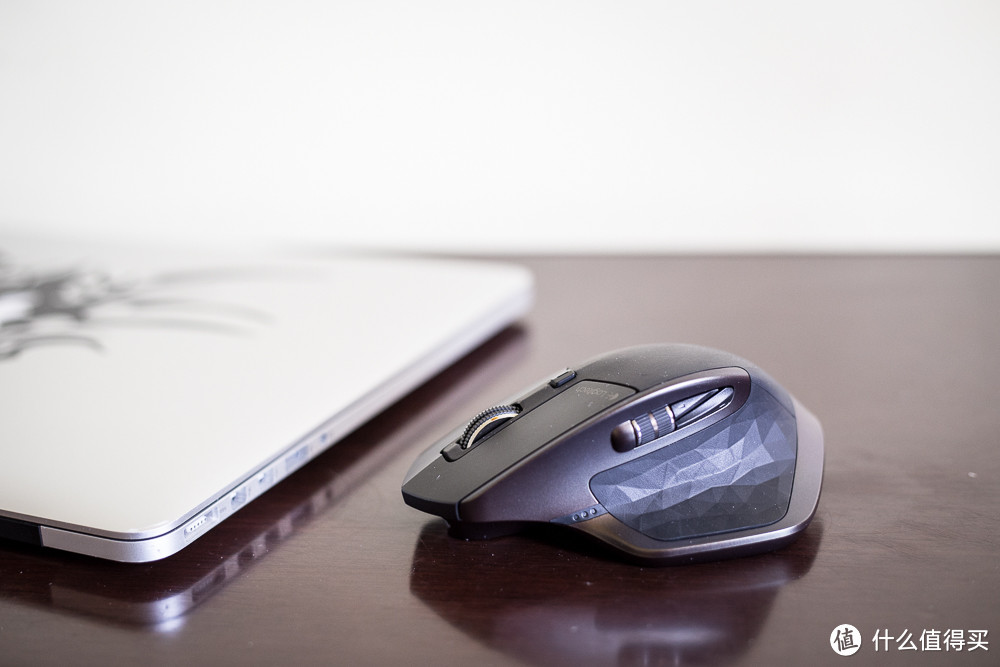 罗技 Logitech MX Master Wireless Mouse 无线蓝牙鼠标