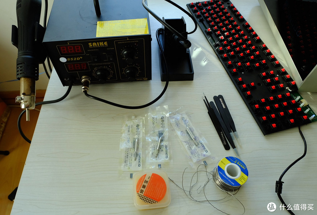 一把被逼着改灯的机械键盘：GANSS 高斯 GS104 键盘 红轴黑的故事（附大量键帽展示）