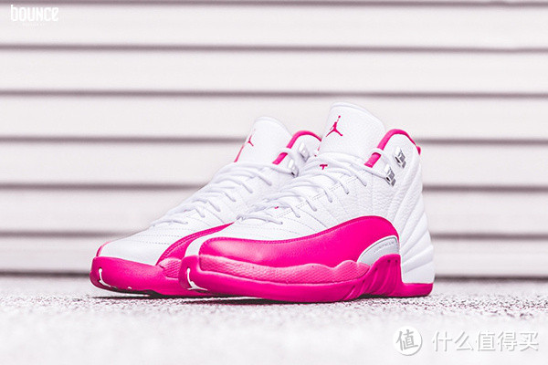 情人节配色：NIKE 耐克 推出 Air Jordan 12 GS "Dynamic pink" 