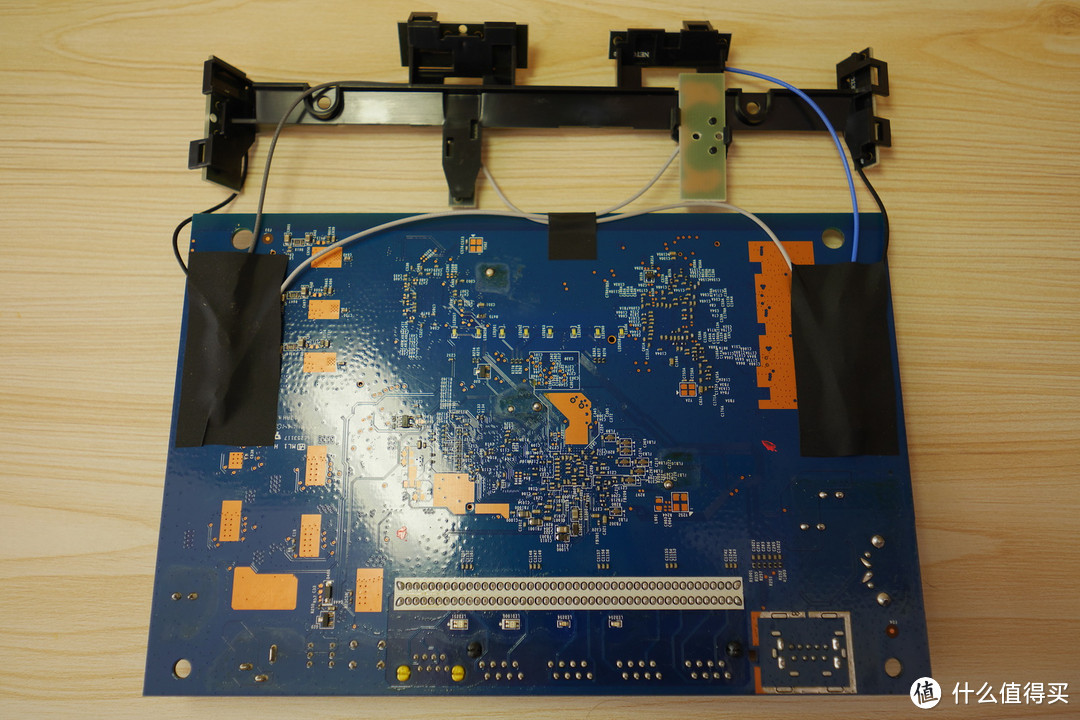 到底比百元路由器多了什么：网件电磁炉深度体验