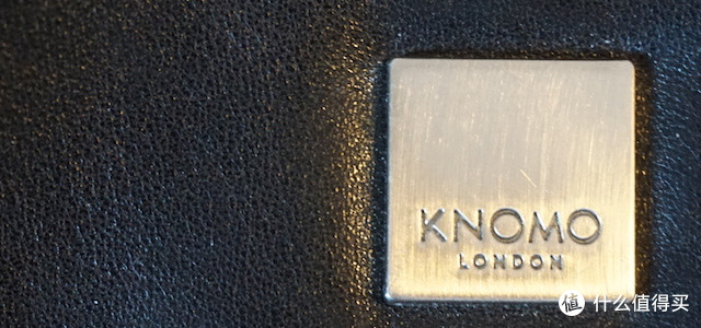 Knomo  Kinsale给MacbookAir 13寸贴心保护