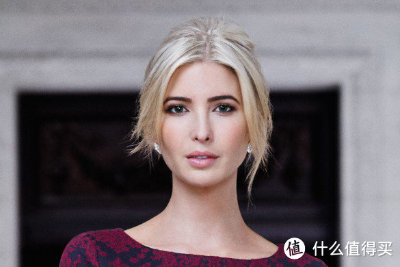 内置充电功能：Ivanka Trump 推出 新系列包袋