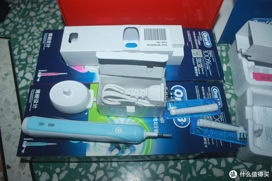 Oral-B 欧乐-B 3D智能电动牙刷智能 挚爱装（P600蓝粉两只情侣装）晒单