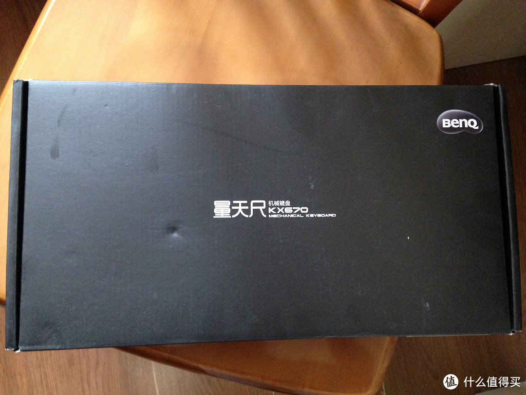 BenQ 明基 KX670 黑轴机械键盘  开箱