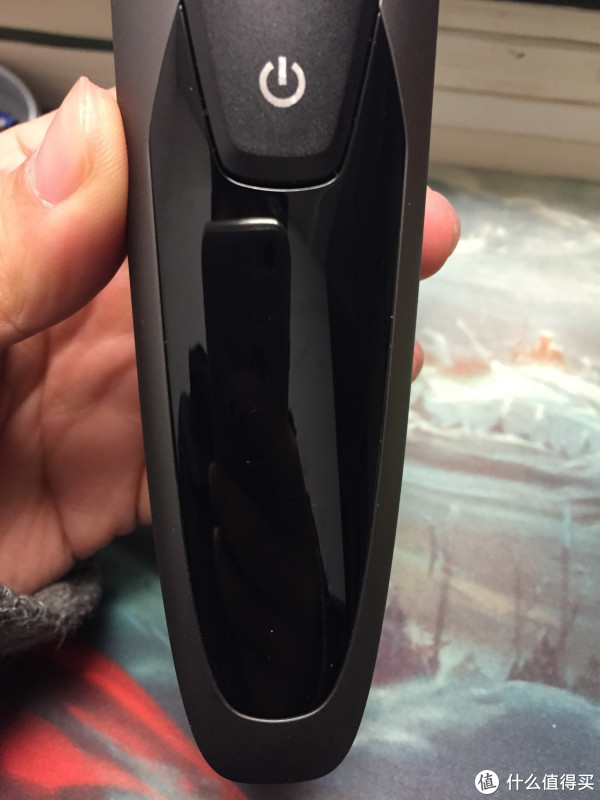 飞利浦philips s9031/13 电动剃须刀 560rmb超值购入