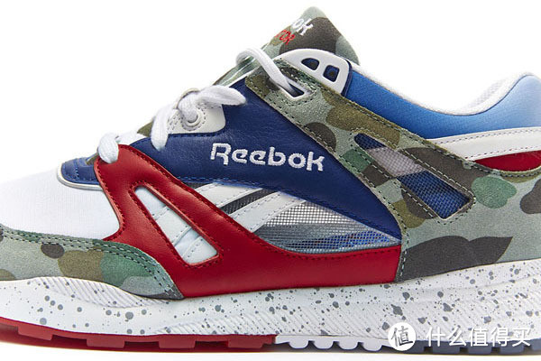 增加迷彩元素：Reebok 锐步 携手mita sneakers以及BAPE 推出 三方联名 Reebok Ventilator 跑鞋