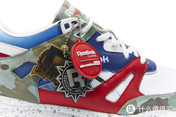 增加迷彩元素：Reebok 锐步 携手mita sneakers以及BAPE 推出 三方联名 Reebok Ventilator 跑鞋