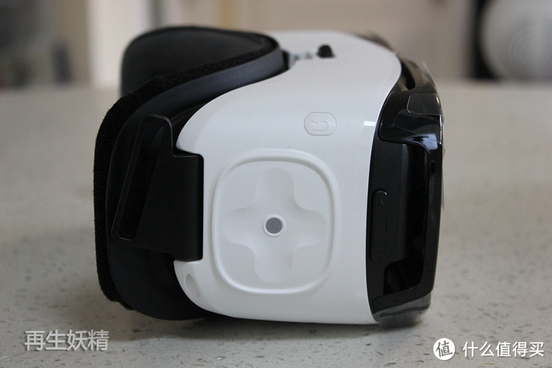 SAMSUNG 三星 GEAR VR (第三代VR设备) 开箱与体验评测