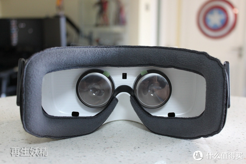 SAMSUNG三星GEAR VR 外观