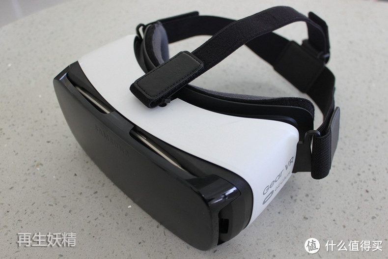 SAMSUNG三星GEAR VR 外观