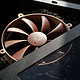 或许是个巧合：Corsair 海盗船 250D 迷你机箱和 noctua 猫头鹰 c14 CPU散热器 的完美结合