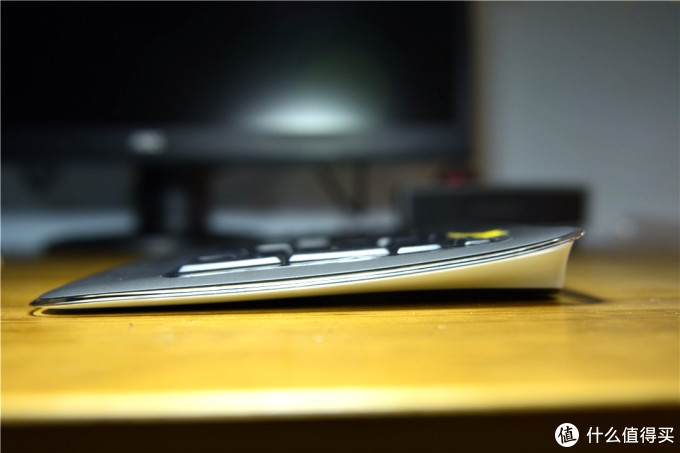 我们需要一款无线的背光键盘-----罗技K800键盘评测