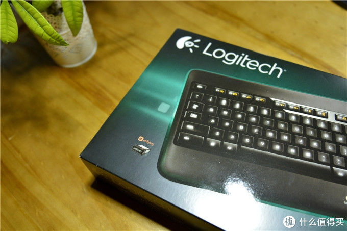 我们需要一款无线的背光键盘-----罗技K800键盘评测