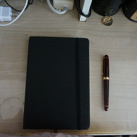 九块九的MOLESKINE类笔记本：法拉蒙绑带日程本开箱