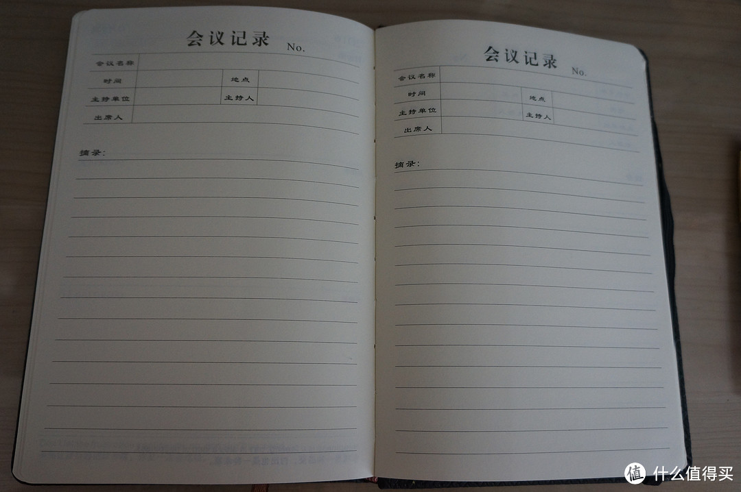 九块九的MOLESKINE类笔记本：法拉蒙绑带日程本开箱