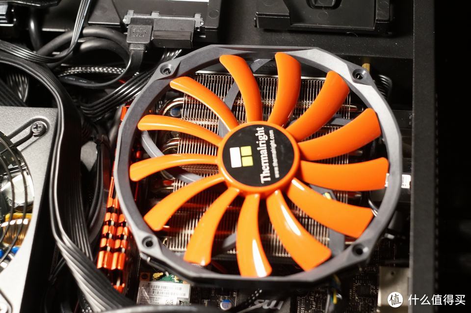 略有遗憾的 ITX 小机箱——银欣rvz02