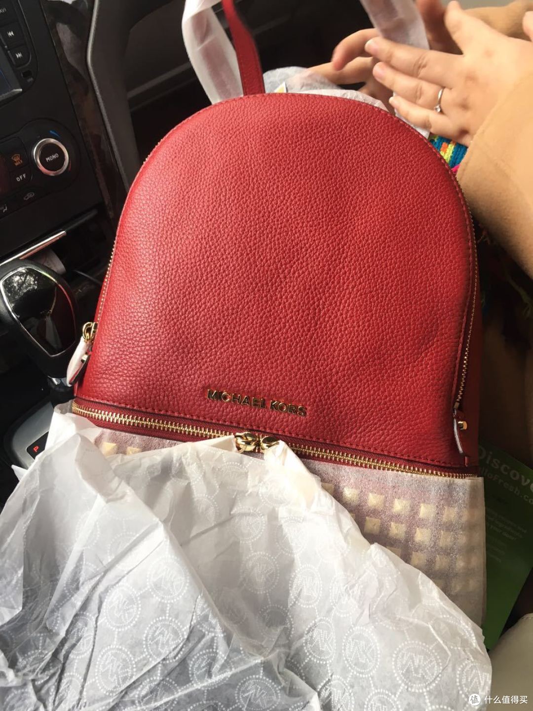 梅西百货支付宝直邮首单：Michael Kors Rhea Small Studded Backpack双肩包开箱