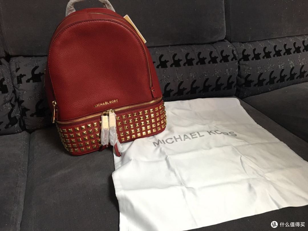 梅西百货支付宝直邮首单：Michael Kors Rhea Small Studded Backpack双肩包开箱