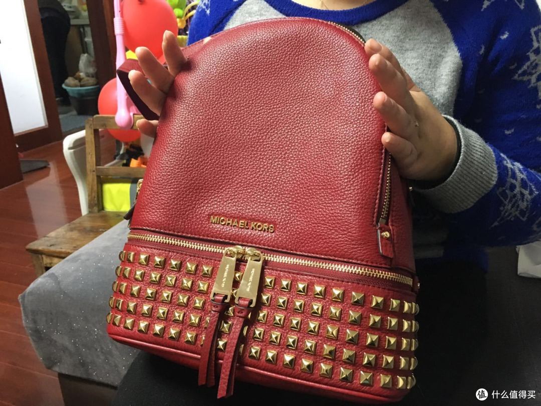 梅西百货支付宝直邮首单：Michael Kors Rhea Small Studded Backpack双肩包开箱