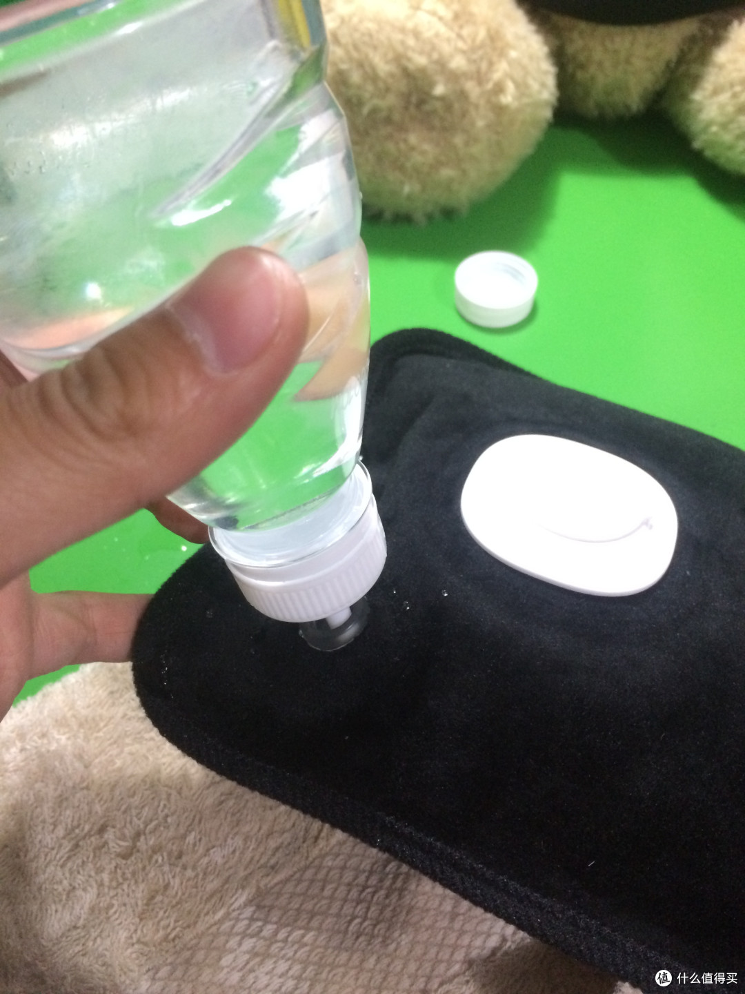 这个小熊不太冷:GOC IN C 联名 SSUR 拳击熊 热水袋开箱