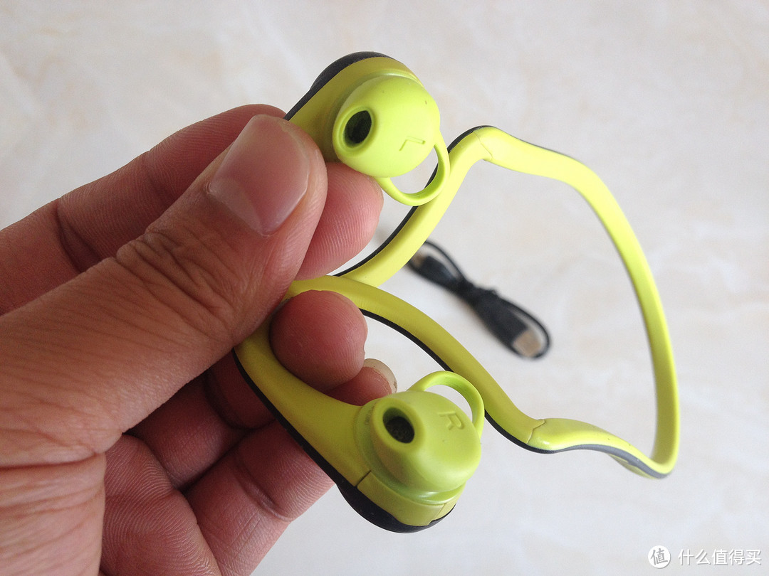 记一次ebay维权经历：海淘Plantronics 缤特力 Backbeat FIT 蓝牙运动耳机