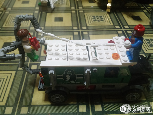 章鱼博士大战蜘蛛侠 LEGO 乐高 76015