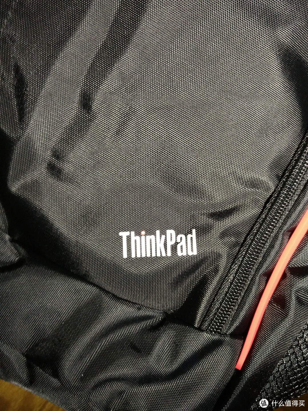 大妈给的小白菜 — ThinkPad 原装笔记本电脑双肩背包鼠标套装