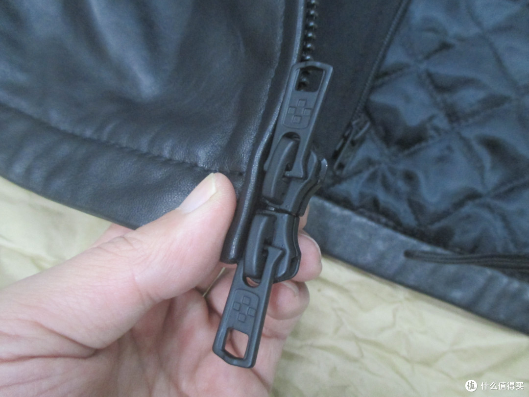 Myhabit购入VINCE CAMUTO Bomber 皮衣